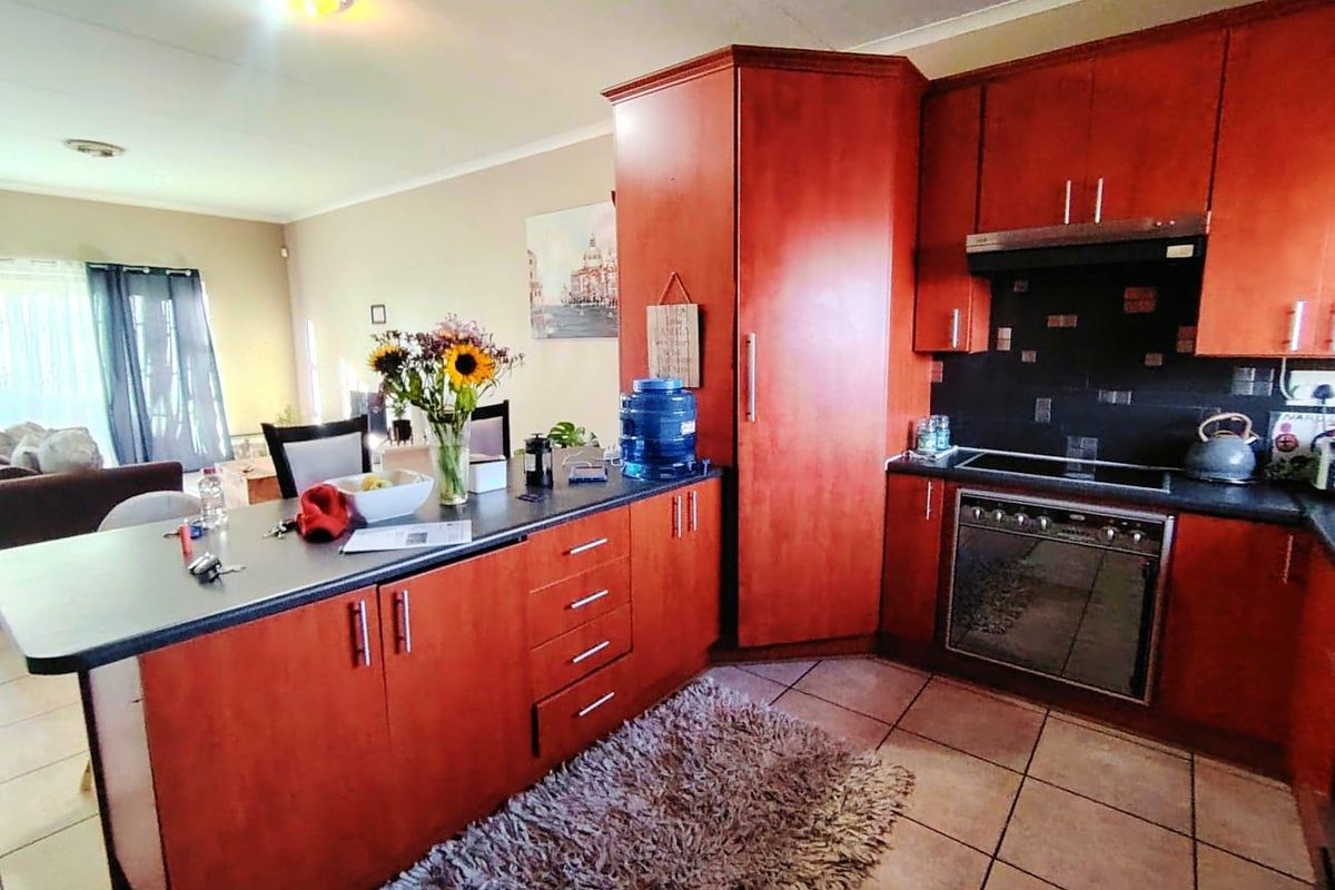 "Balcony Views & Easy Living in Prime Location!" - Photo 2