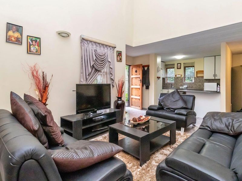 Spacious and Elegant Home in Secure Upmarket Estate - Photo 6