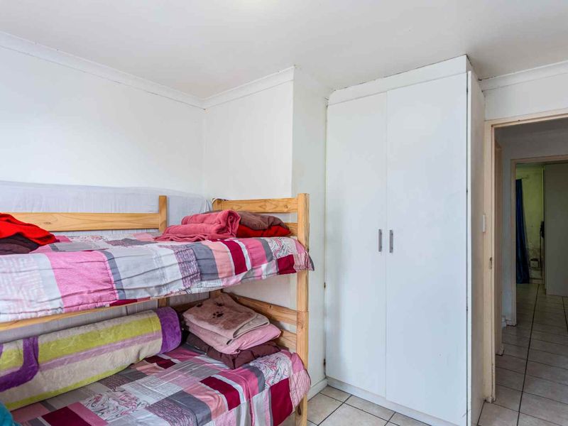 Secure, Spacious & Centrally Located – Monte Amiata Gem - Photo 8