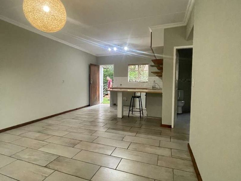 Lovely 2 bedroom unit to Rent in Emerald Terrace - Photo 2