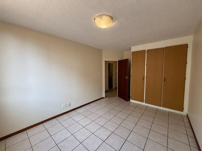2 Bedroom apartment in Hatfield - Photo 9