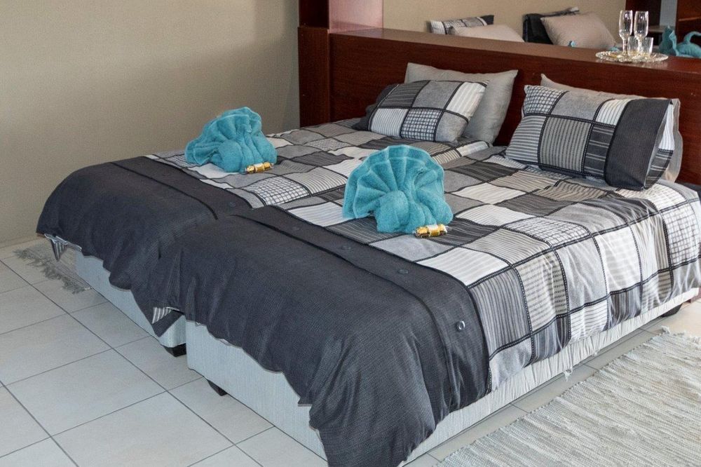 Spacious room for 4 people 