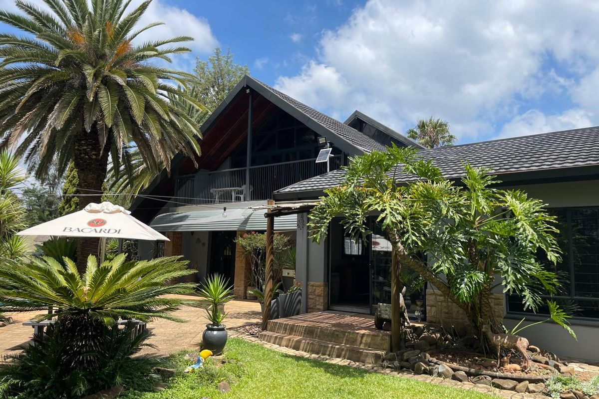 Secure Your Future: Home with Flatlets & Rental Income! - Photo 2