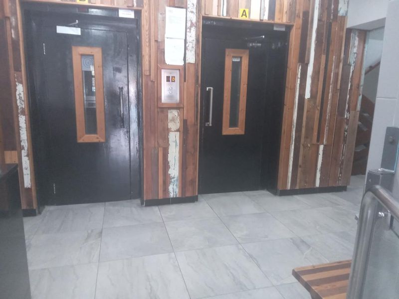 Bachelor Apartment For Sale In Berea Centre - Photo 10