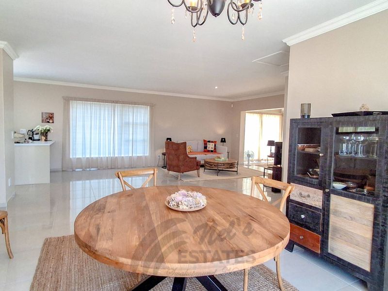 Townhouse For Sale in Kramersdorf, Swakopmund - Photo 7