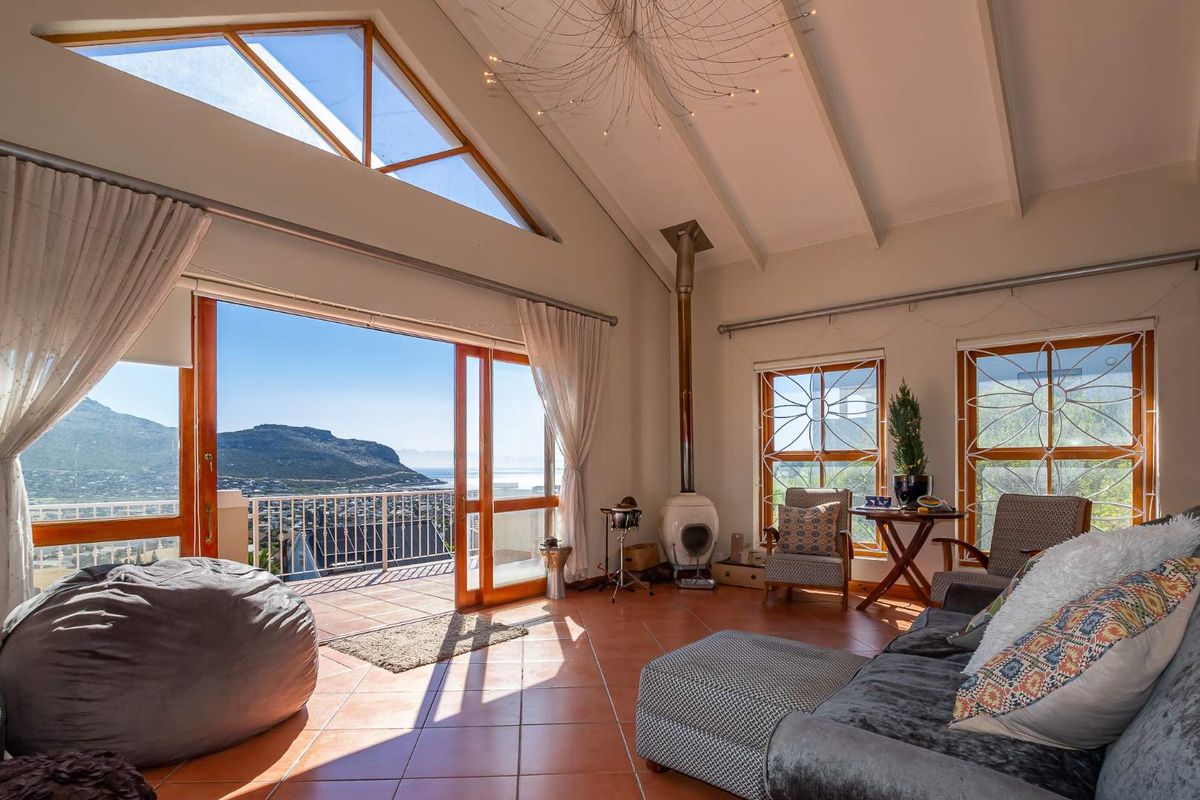 A Home That Embraces Coastal Living - Photo 2