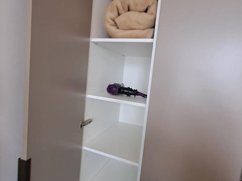 STUPENDOUS FULLY FURNISHED STUDIO APARTMENT IN THE NEW AND ICONIC COMPLEX IN ROSEBANK - Photo 10