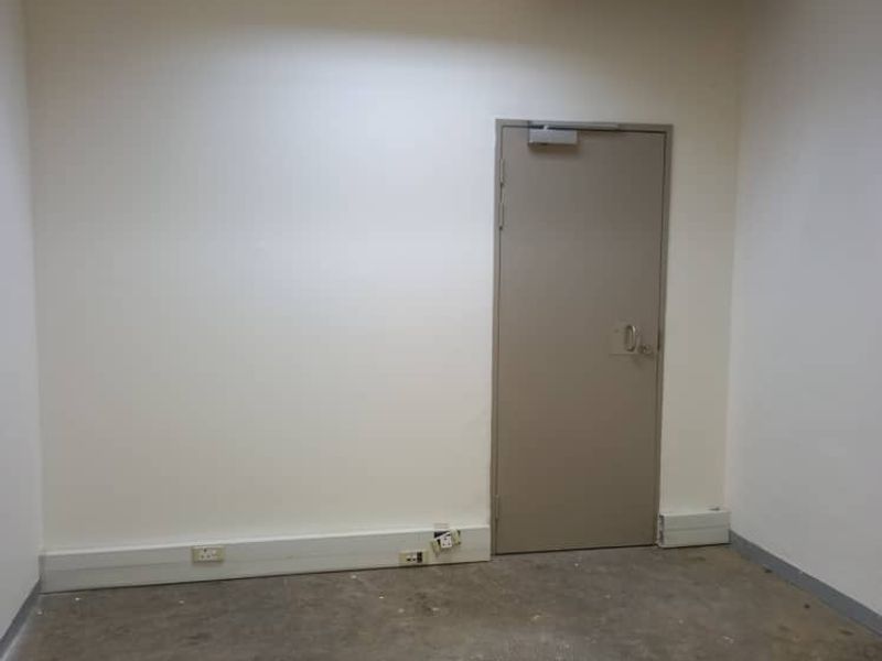 OFFIE TO LET - WNK CENTRAL - Photo 3