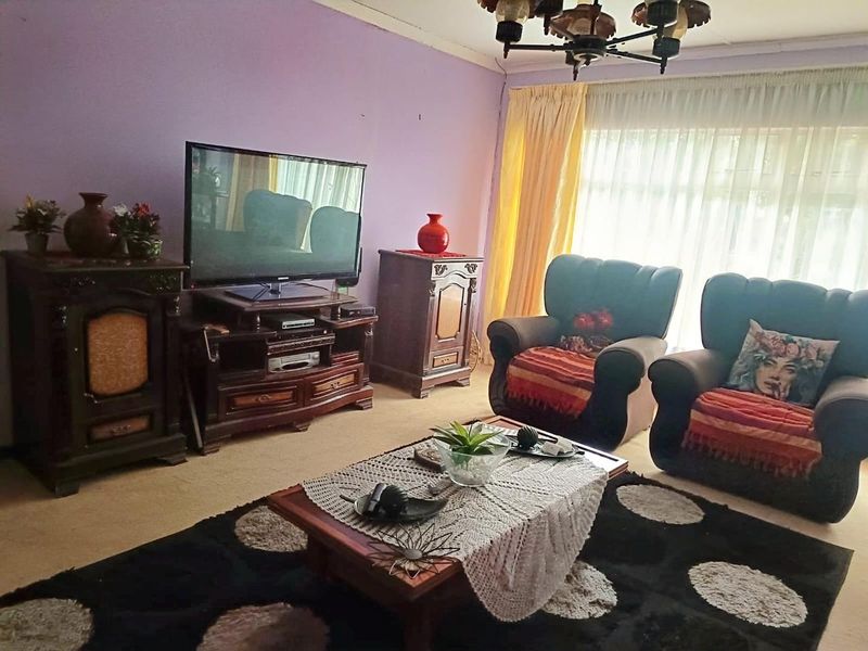 Family House in Brandfort - Photo 8