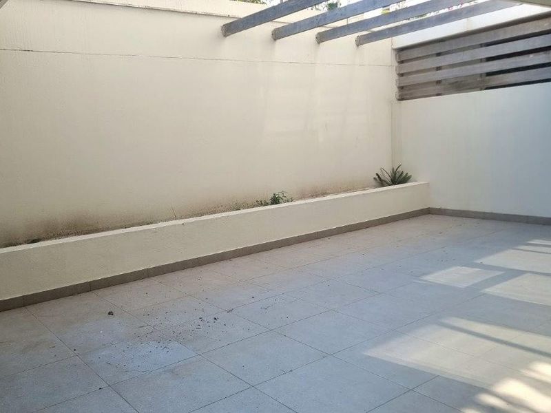 Modern 2 Bed, 2 Bath Apartment In Secure Retirement Estate - Photo 8
