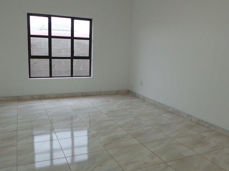 This home close to the Lagoon could easily be converted into a Guesthouse. - Photo 6