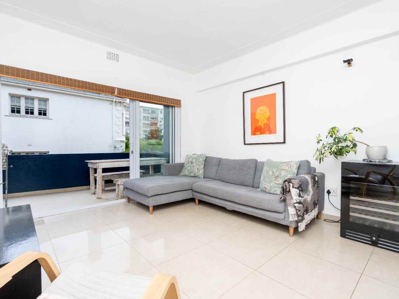 2 Bed / 1 Bath Airbnb Investment For Sale - Photo 3