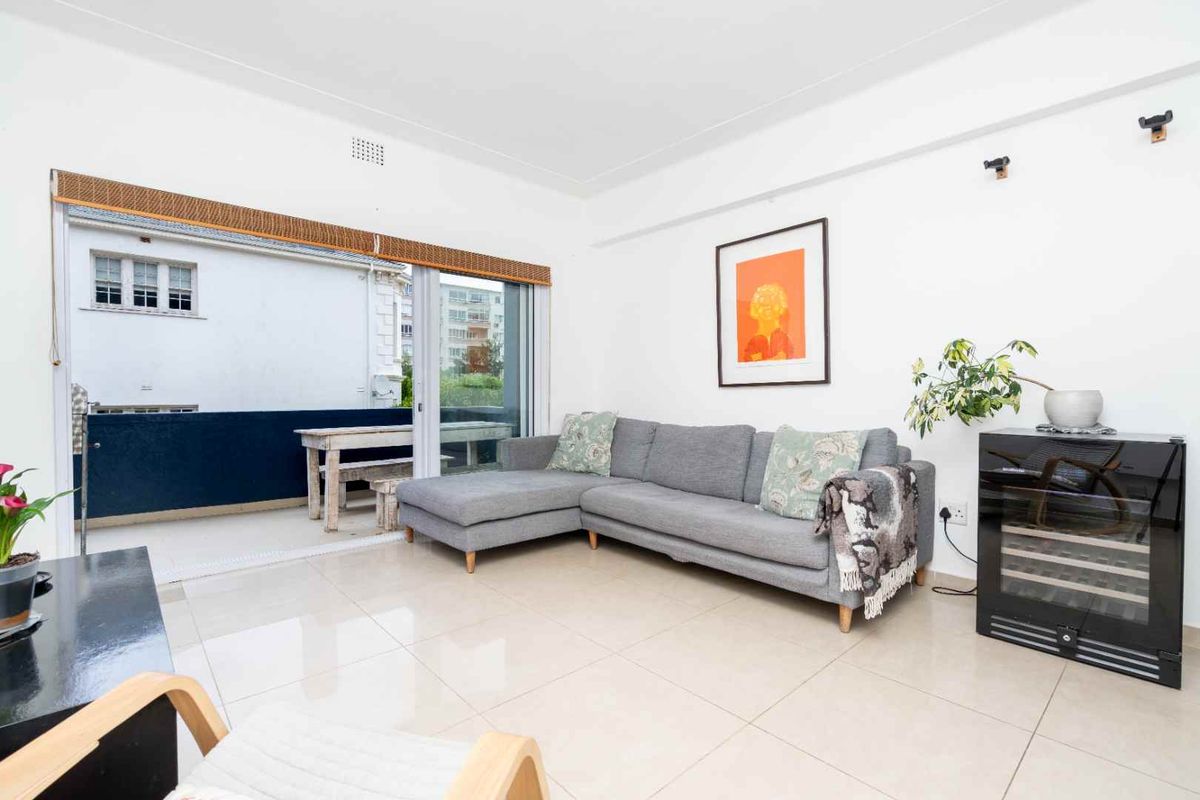 2 Bed / 1 Bath Airbnb Investment For Sale - Photo 3