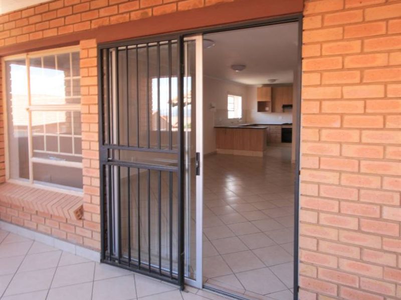 Loadshedding free area! - Photo 5