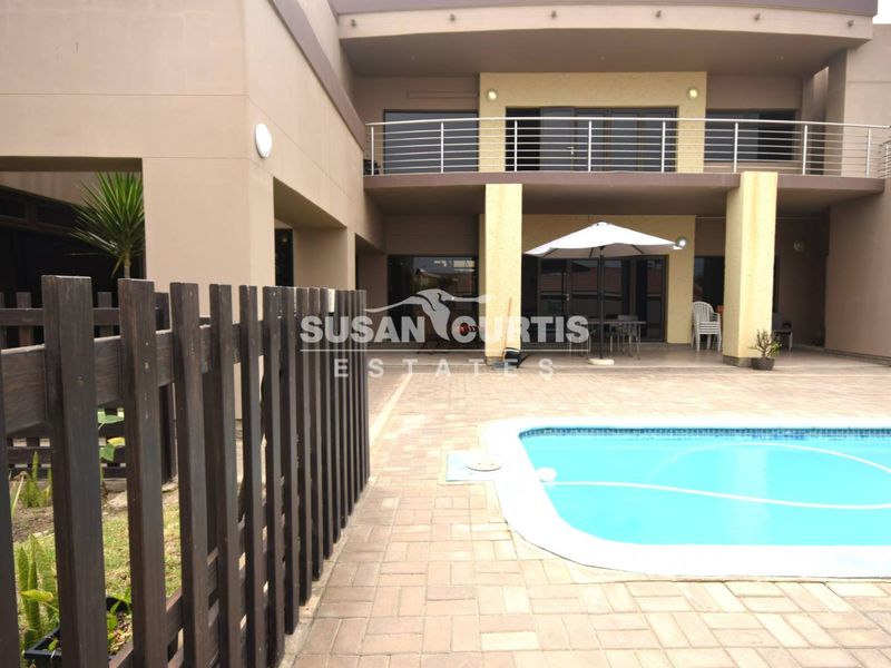 Executive Mansion - Photo 5