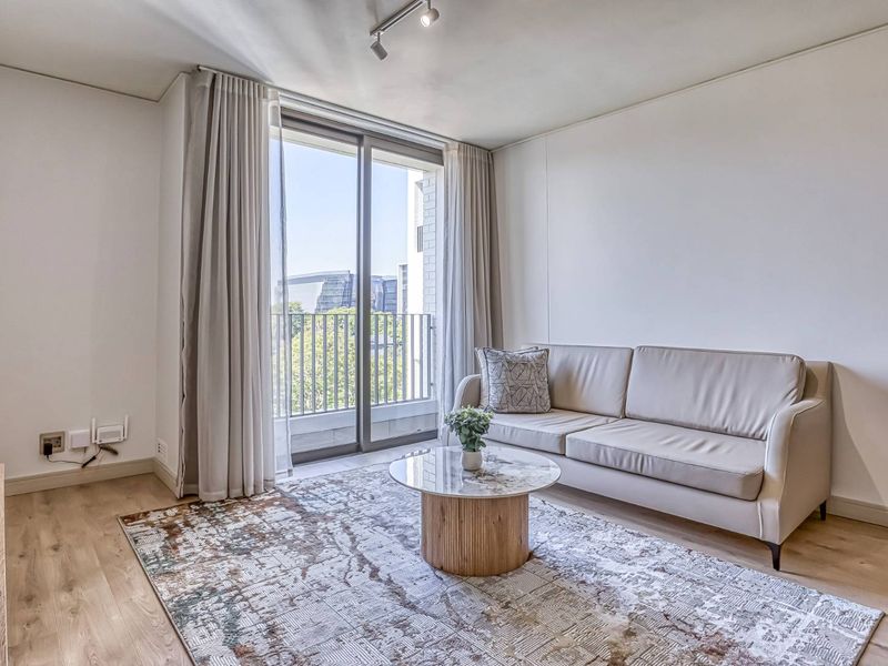 EXECUTIVE FULLY FURNISHED  2 BED APARTMENT AT ONE ROSEBANK - Photo 4