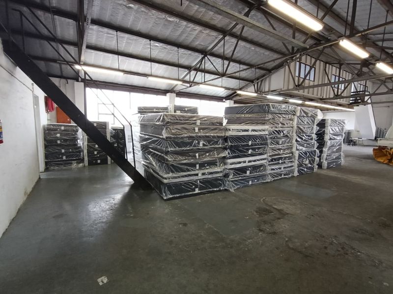 INDUSTRIAL WORKSHOP / FACTORY TO LET – NEAR ST JOHNS, PINETOWN - Photo 7