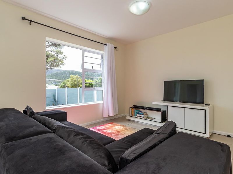 4-Bedroom Maisonette for Sale in the Heart of Sun Valley - Photo 6