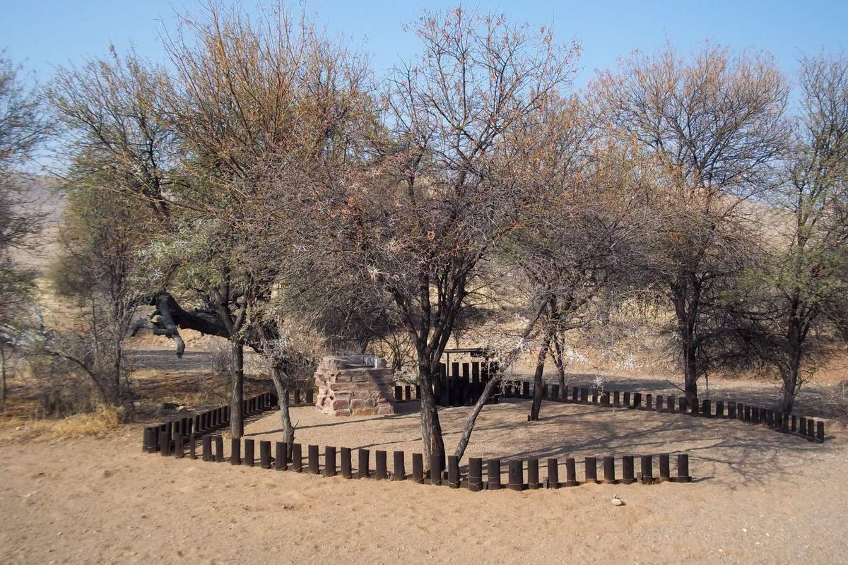 Small stock / catlle farm for sale in Karas Region - Photo 5