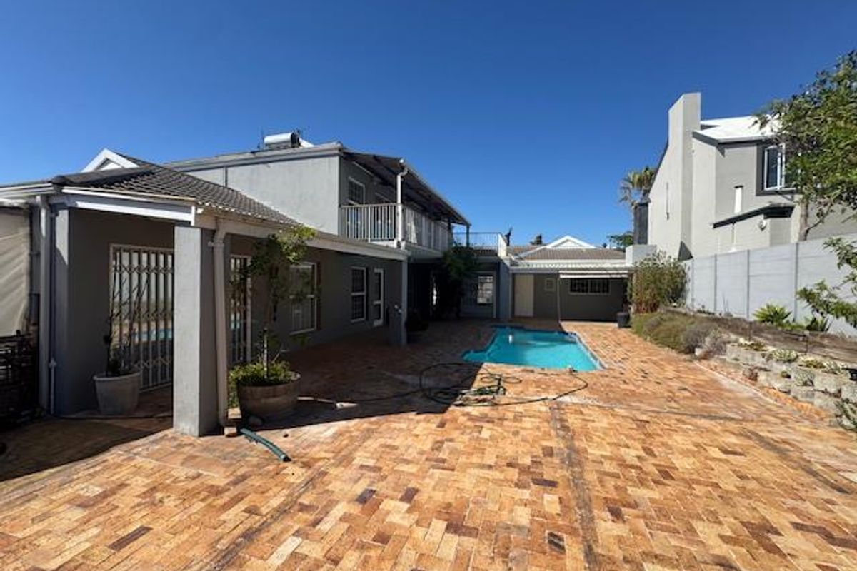 Beautiful Family Home for Rent in West Beach, Blouberg - Photo 4