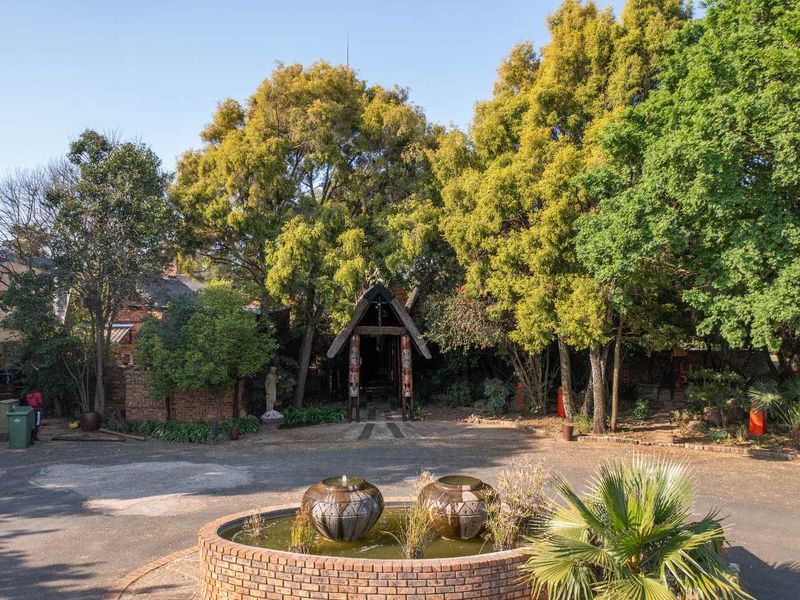 4 Star - 37 room Guesthouse for sale in Bredell - Excellent Investment opportunity! - Photo 4
