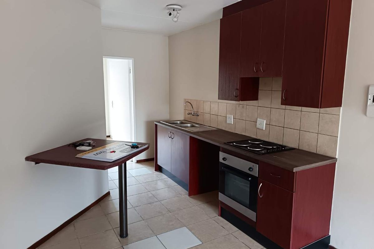 Ground Floor Apartment to Rent in Theresapark Estate | R5 300 - Photo 4