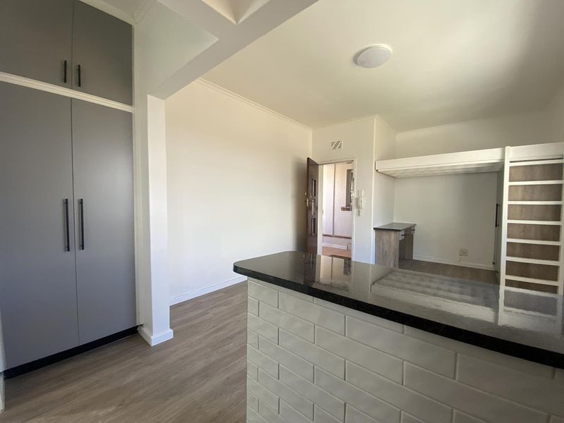 Modern Studio in Sea Point. - Photo 6