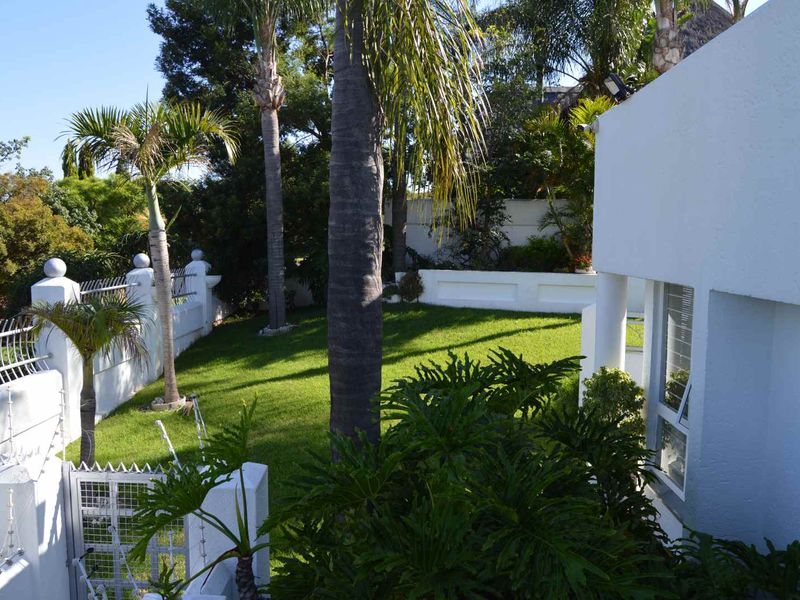 Stunning Furnished Home in Secure Estate with Breathtaking Sunset Views - Photo 3