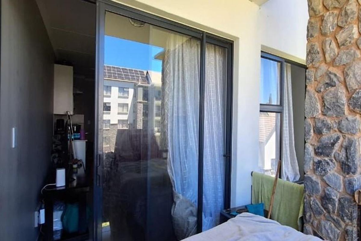 Priced to sell property - Photo 5