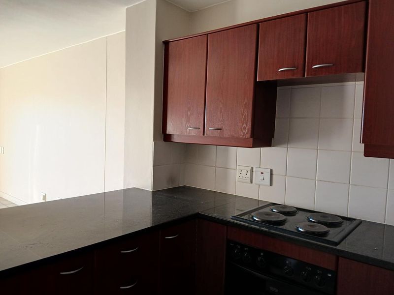 2 Bedroom apartment for rent in Tygerfalls - Photo 8