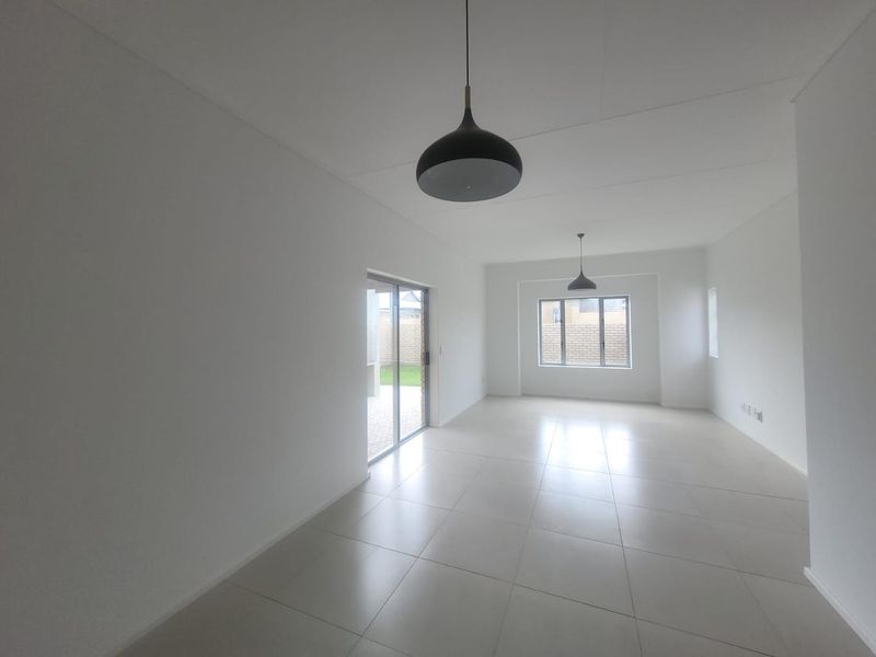 Mooikloof Country Estate New House For Sale - Photo 7