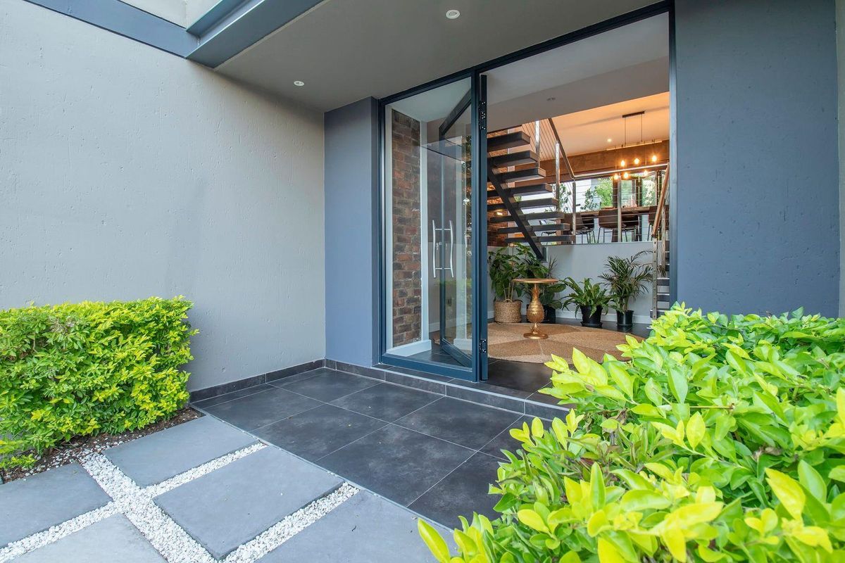 Modern day charm - Photo 4