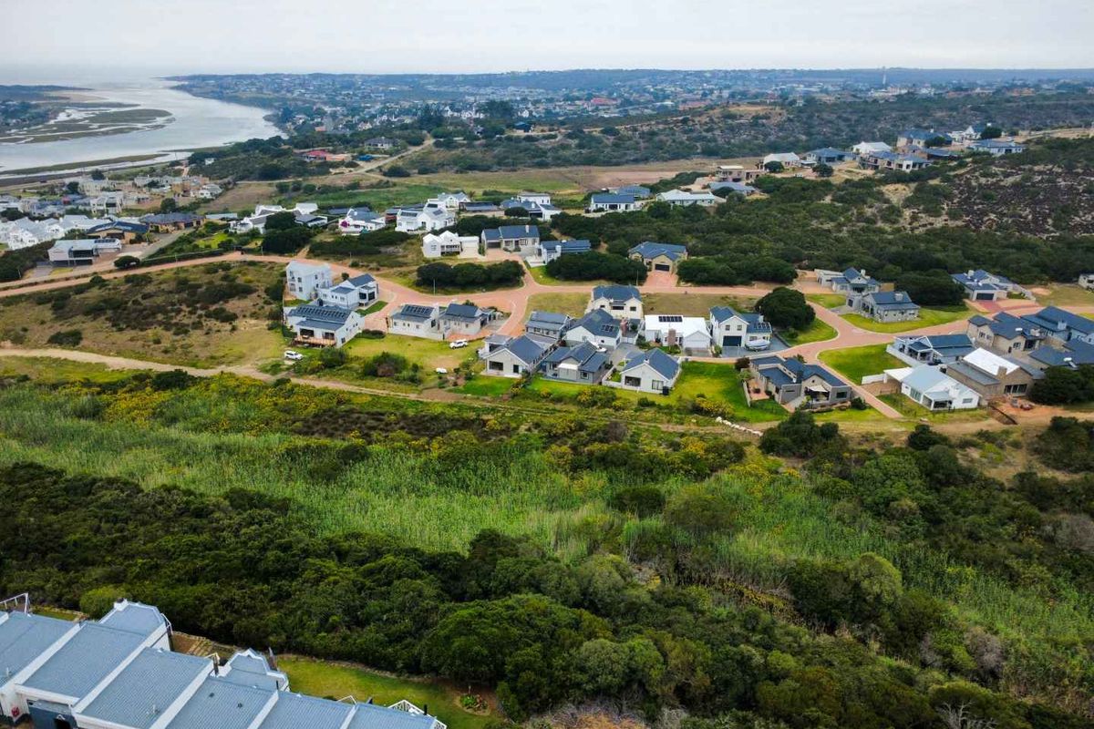 Vacant stand for sale in prime area of Stilbaai Wes. - Photo 4