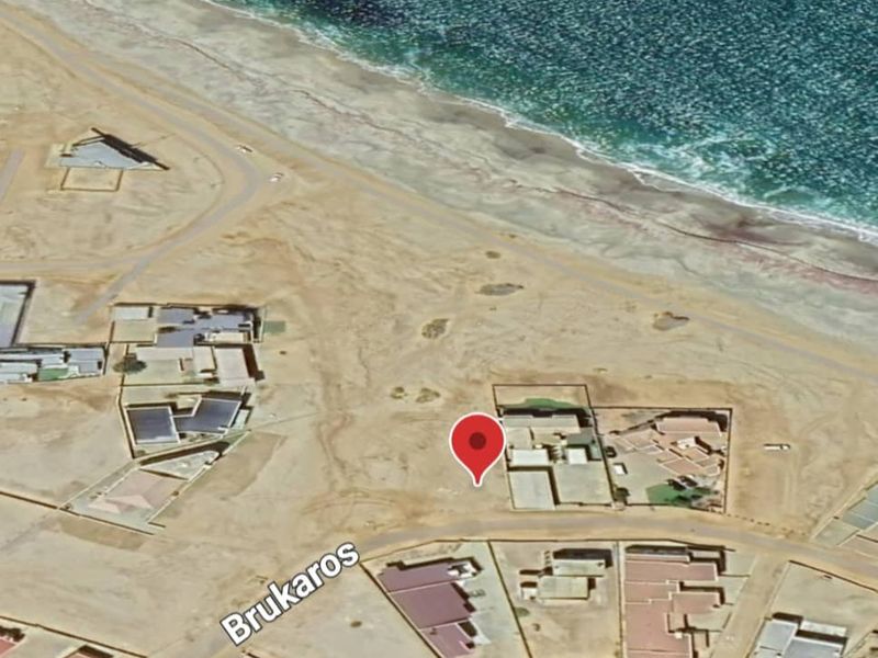 Prime Oceanfront Vacant Land for Sale - Photo 2