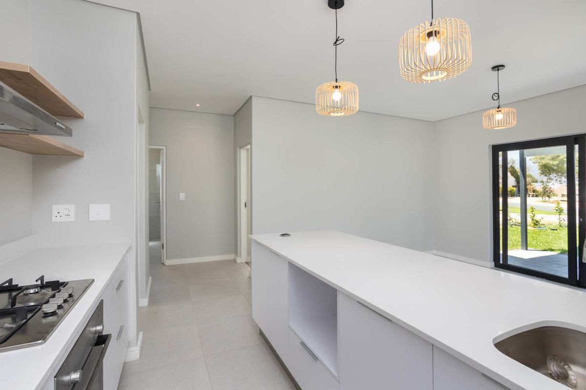 Paarl Valleij Lifestyle Estate & Farm Two-Bedroom unfurnished Home - Photo 5