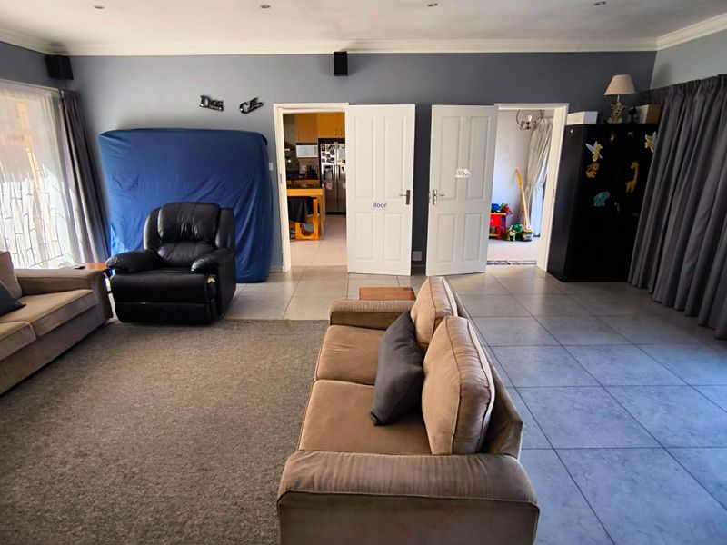 Prime Location in Brackenhurst! - Photo 9