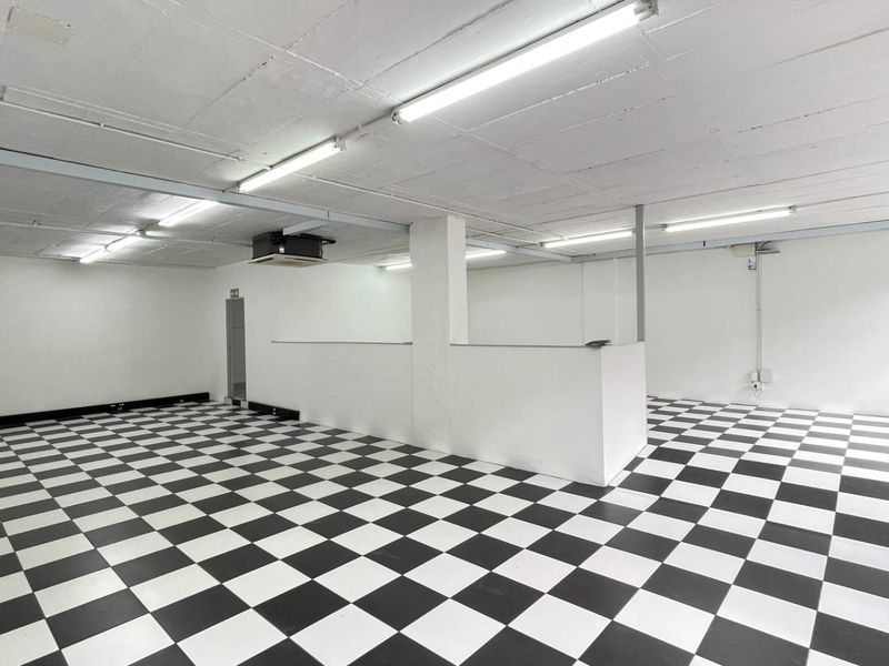 Retail Space Available in a Thriving Durban North Shopping Destination - Photo 4