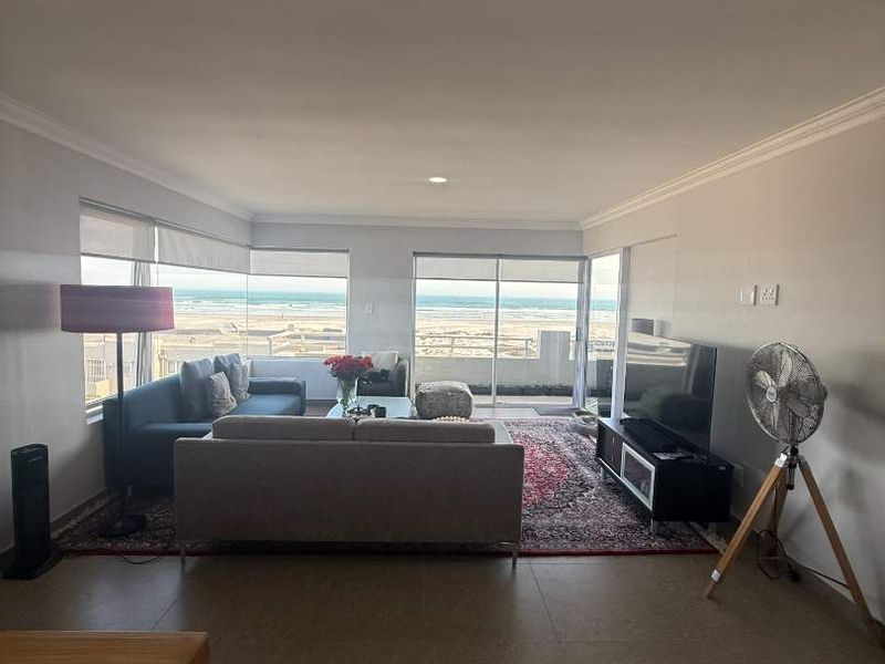 Exceptional 3 bedroom apartment available 1 August 2026 - Photo 3