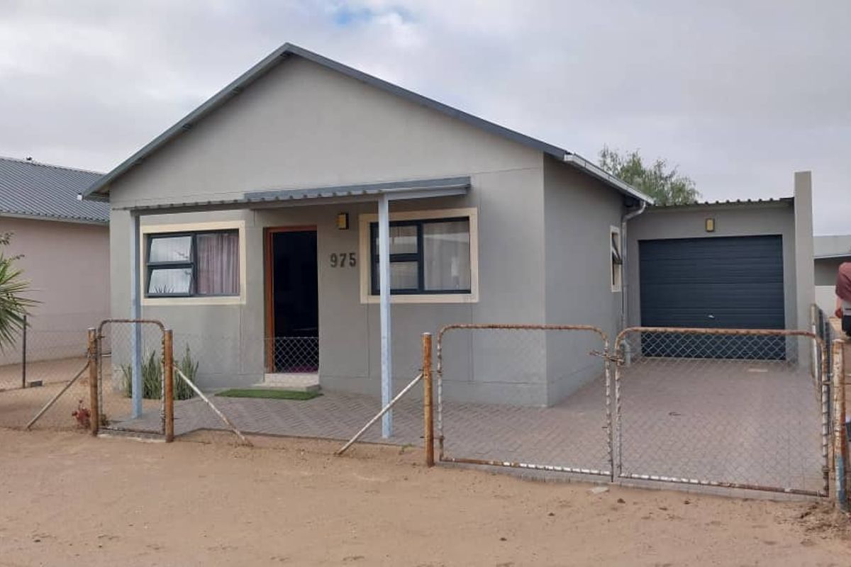 Charming Retreat: Perfect Family Home Awaits - Photo 2