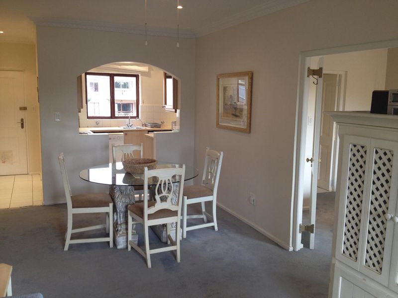 STUPENDOUS FULLY FURNISHED 1 BED APARTMENT IN THIS MAGNIFICENT COMPLEX - Photo 6