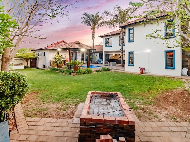 Gorgeous Midlands Estate home - Photo 9