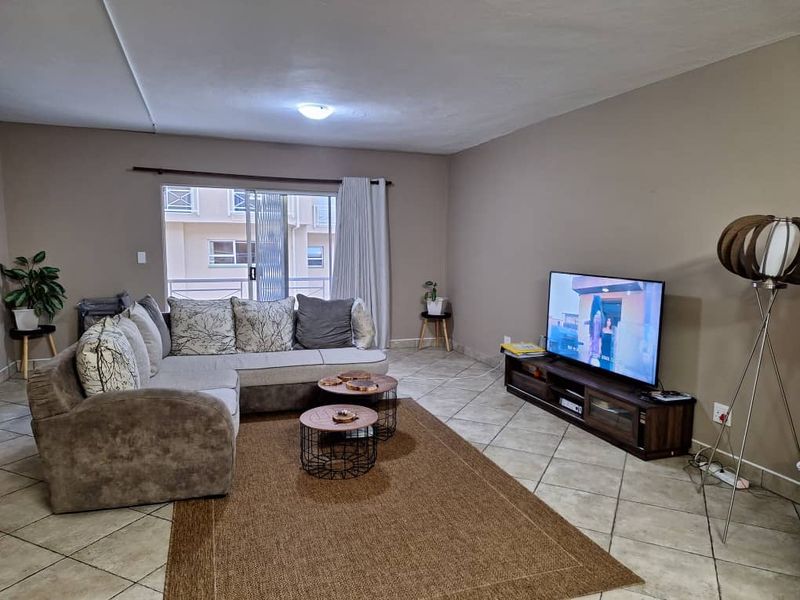 FOR SALE | KLEIN WINDHOEK - Photo 3