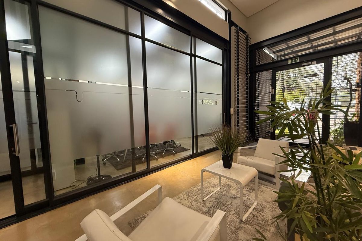 141 Jan Smuts – Ground Floor Stunning Creative Space to Let - Photo 5