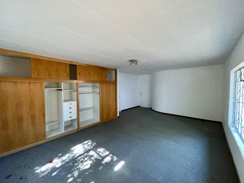 🏡 Spacious 3-Bedroom Family Home with Pool & Lapa – Okahandja Extension 4 - Photo 10