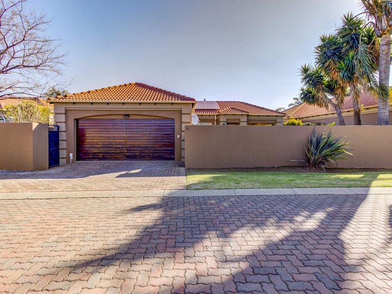 SAFE AND SECURE - Photo 3