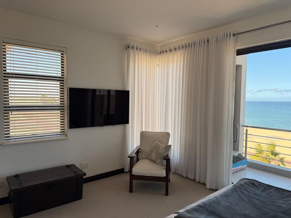 Main bedroon 