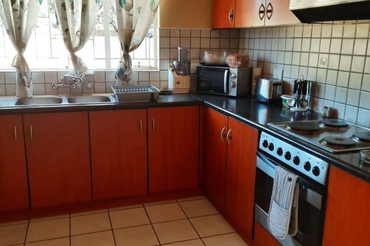 Townhouse for sale - Photo 4
