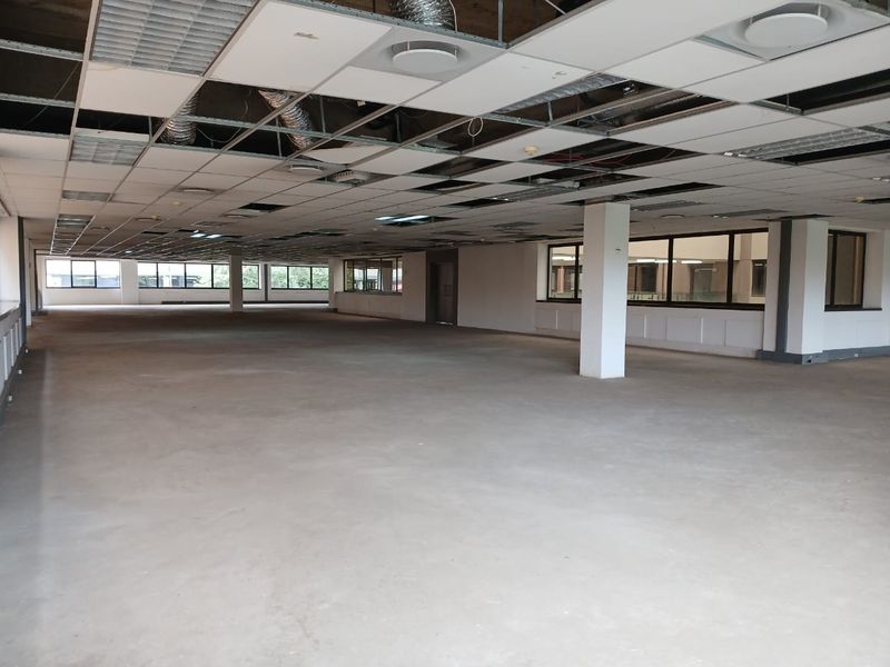 Flagship 1,675m2 Office Space with Panoramic Views | The Prestigious ANKER Building, Centurion  Welcome to The ANKER Building:Rent per M2:R112 - Photo 3