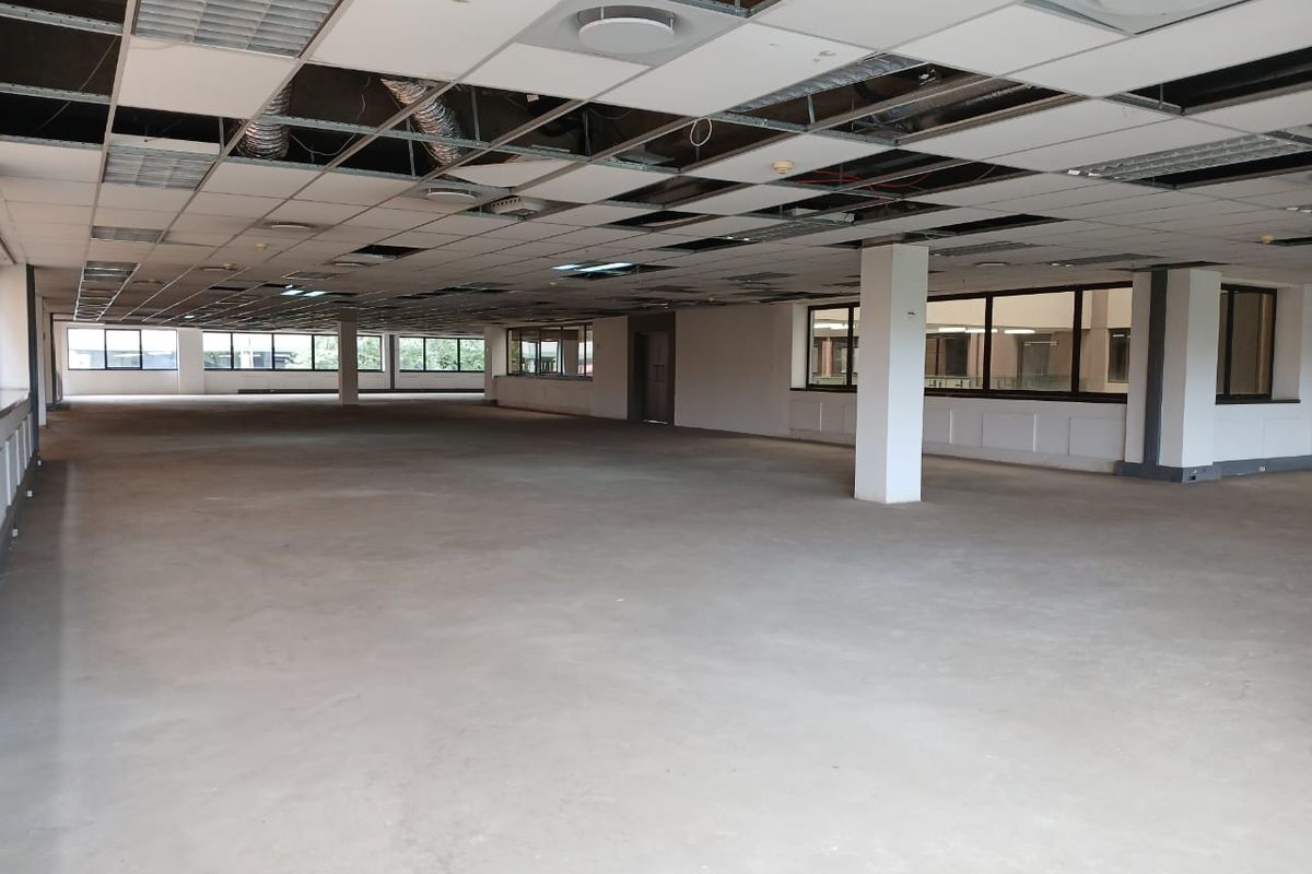 Flagship 1,675m2 Office Space with Panoramic Views | The Prestigious ANKER Building, Centurion  Welcome to The ANKER Building:Rent per M2:R112 - Photo 3