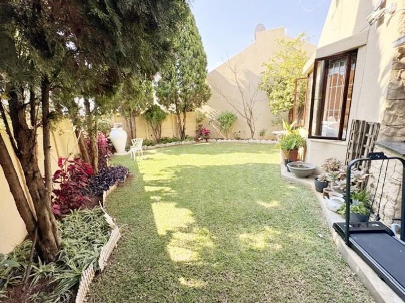 3 BED 2 BATH UNFURNISHED CLUSTER MORNINGSIDE FOR RENT - Photo 3